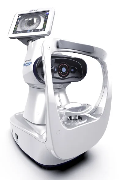 Autoqueratorrefractómetro Unicos URK-900F